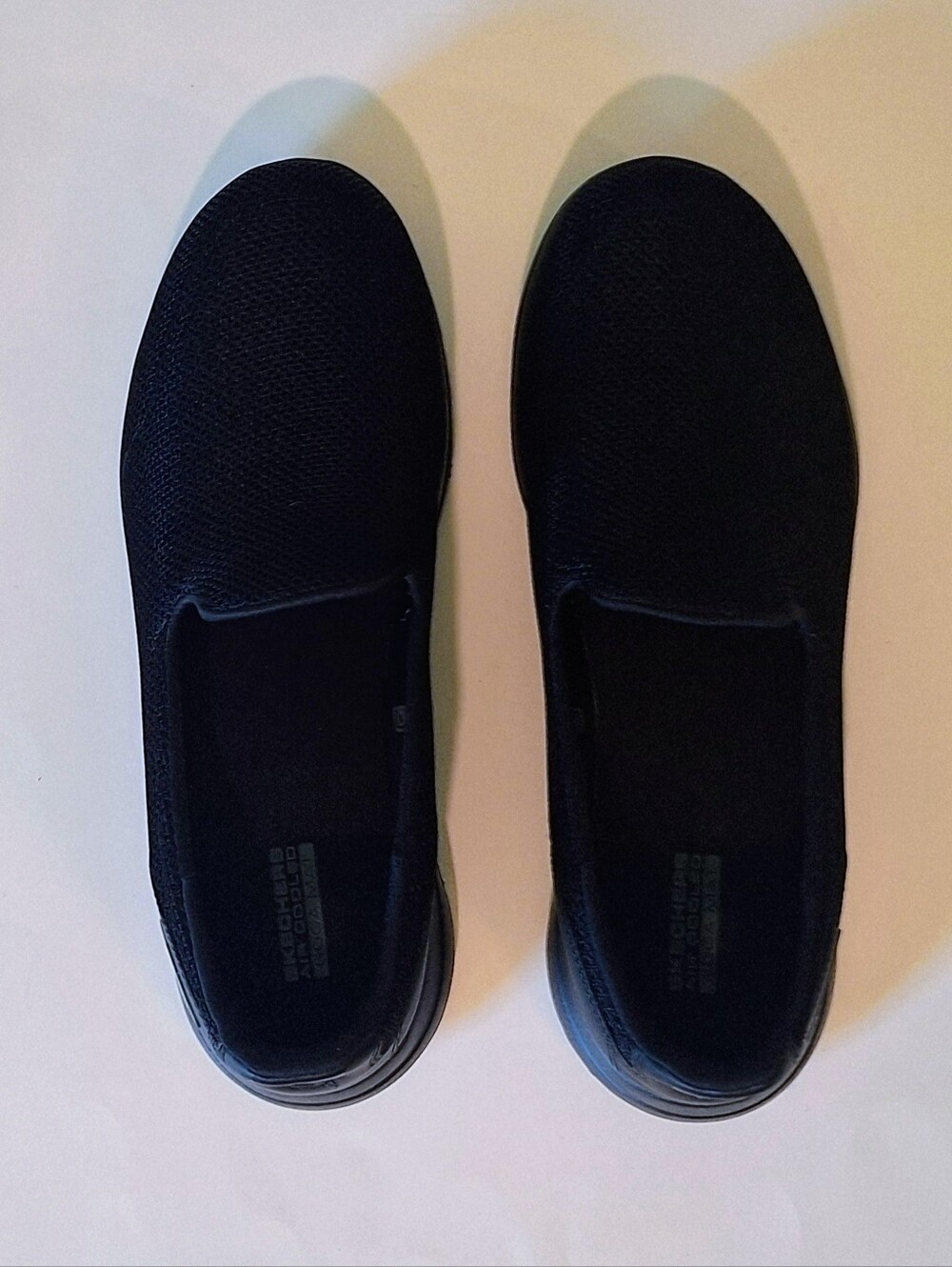 Skechers Go Walk 5 Air Cooled Goga Mat Walking Shoes Black Size 10 Like New - Picture 7 of 12